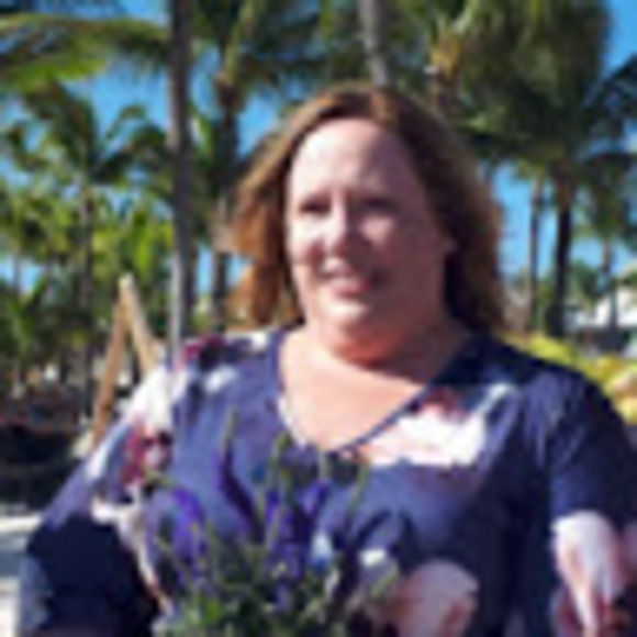 Meet your Posher, Roxanne - Picture 1 of 1